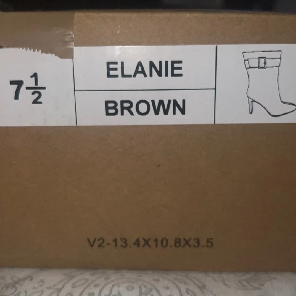 Journee Collection‎ Elanie Boot | Brown | Sz 7.5 Womens | NEW!!!🤎👢